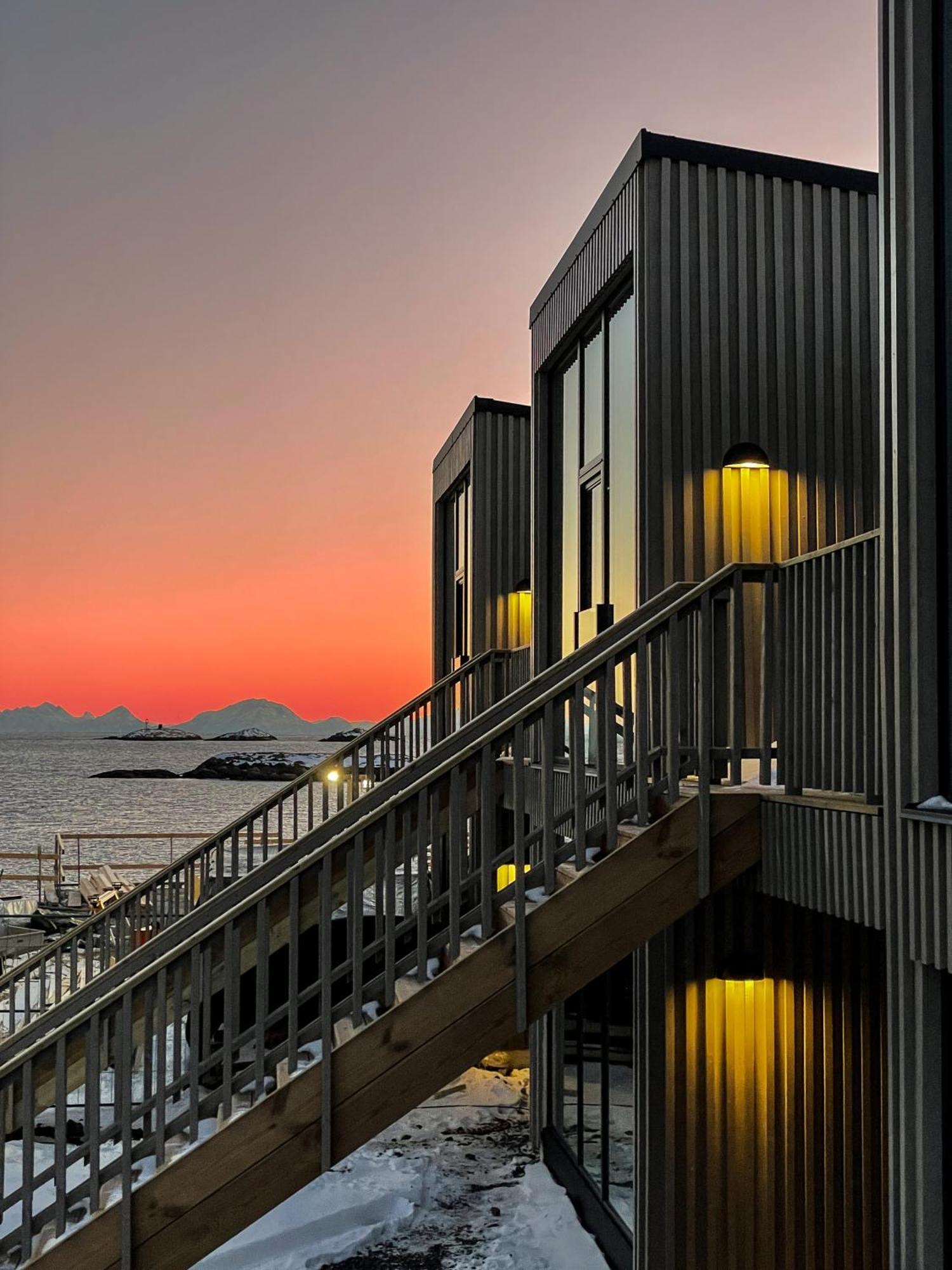 Henningsvaer Lofoten New Apartment Экстерьер фото
